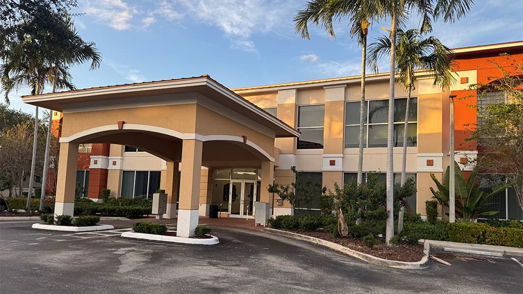 Dr. Michael A. Marks Chiropractic Physician in Boca Raton, FL Dr. Michael A. Marks Chiropractic Physician