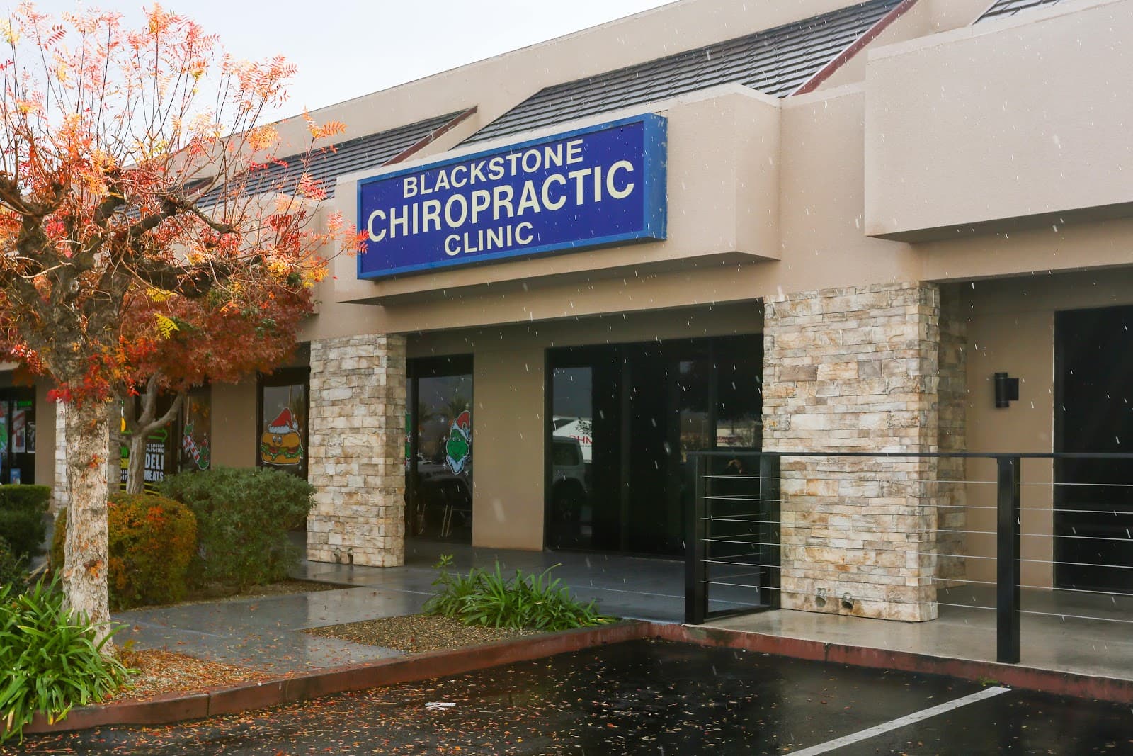Blackstone Chiropractic Clinic in Fresno, CA Blackstone Chiropractic Clinic