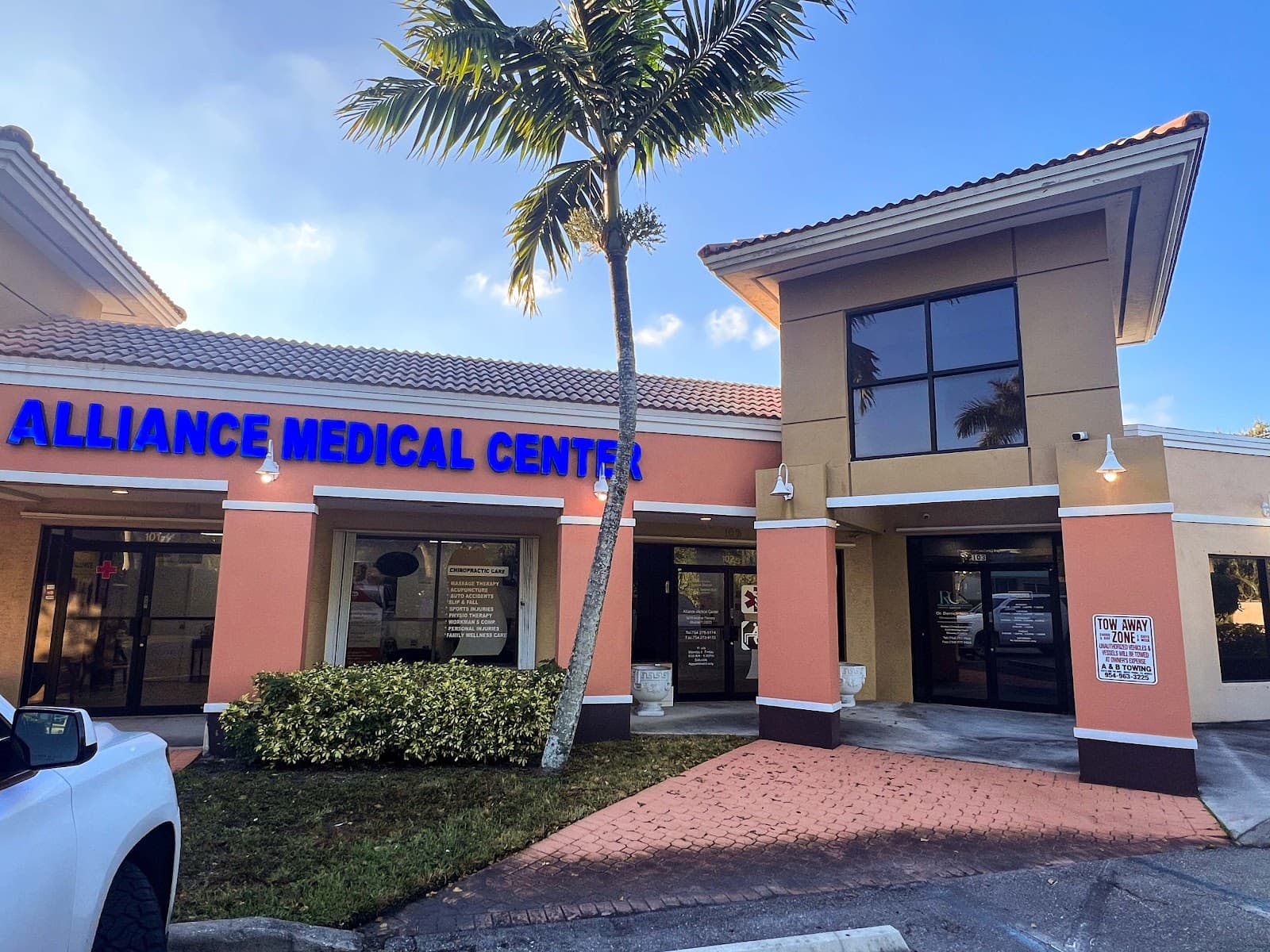 Realign Chiropractic Center in Miramar, FL Realign Chiropractic Center