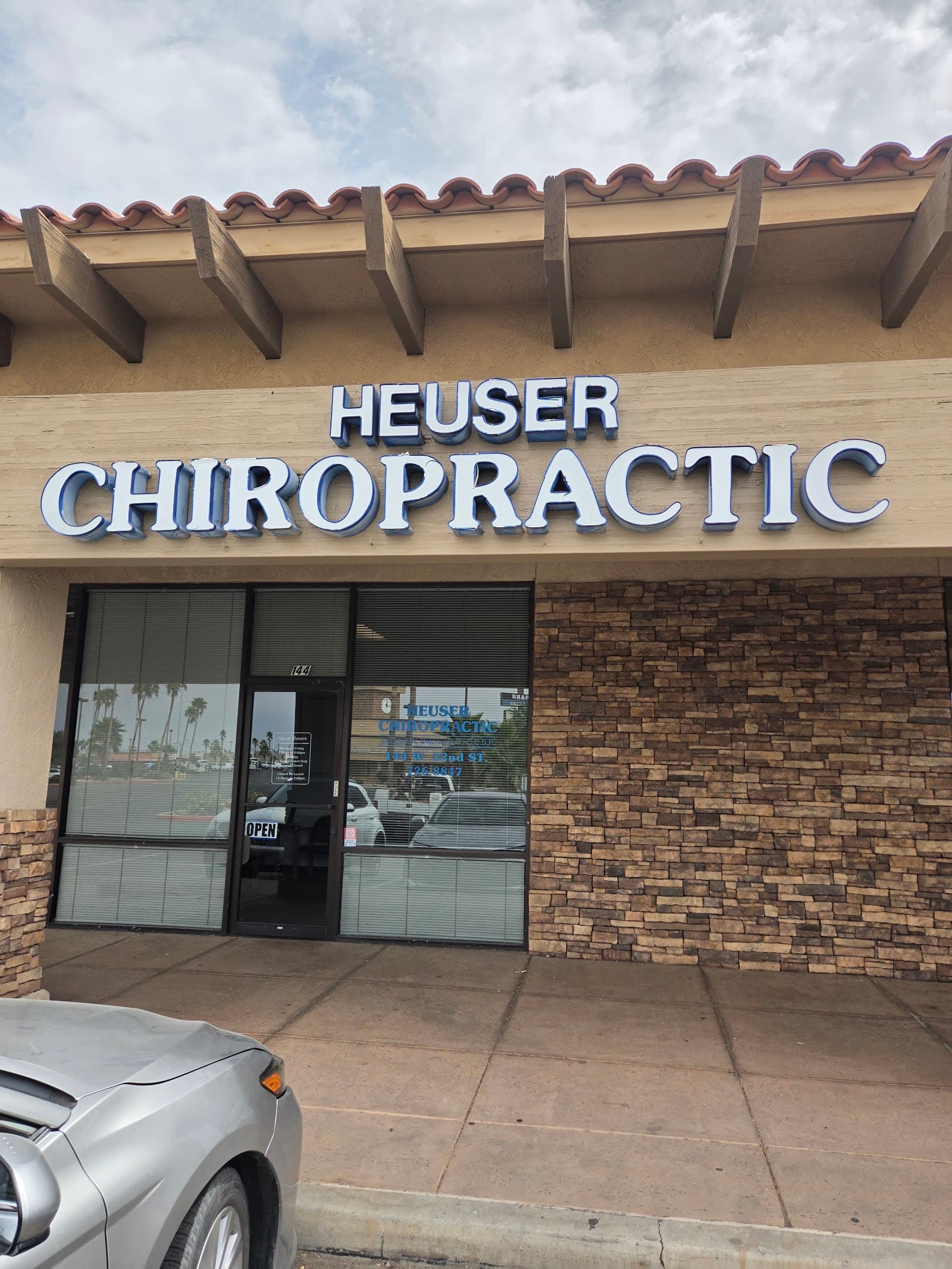 Heuser Chiropractic Health and Accident Recovery Center in Yuma, AZ Heuser Chiropractic Health and Accident Recovery Center
