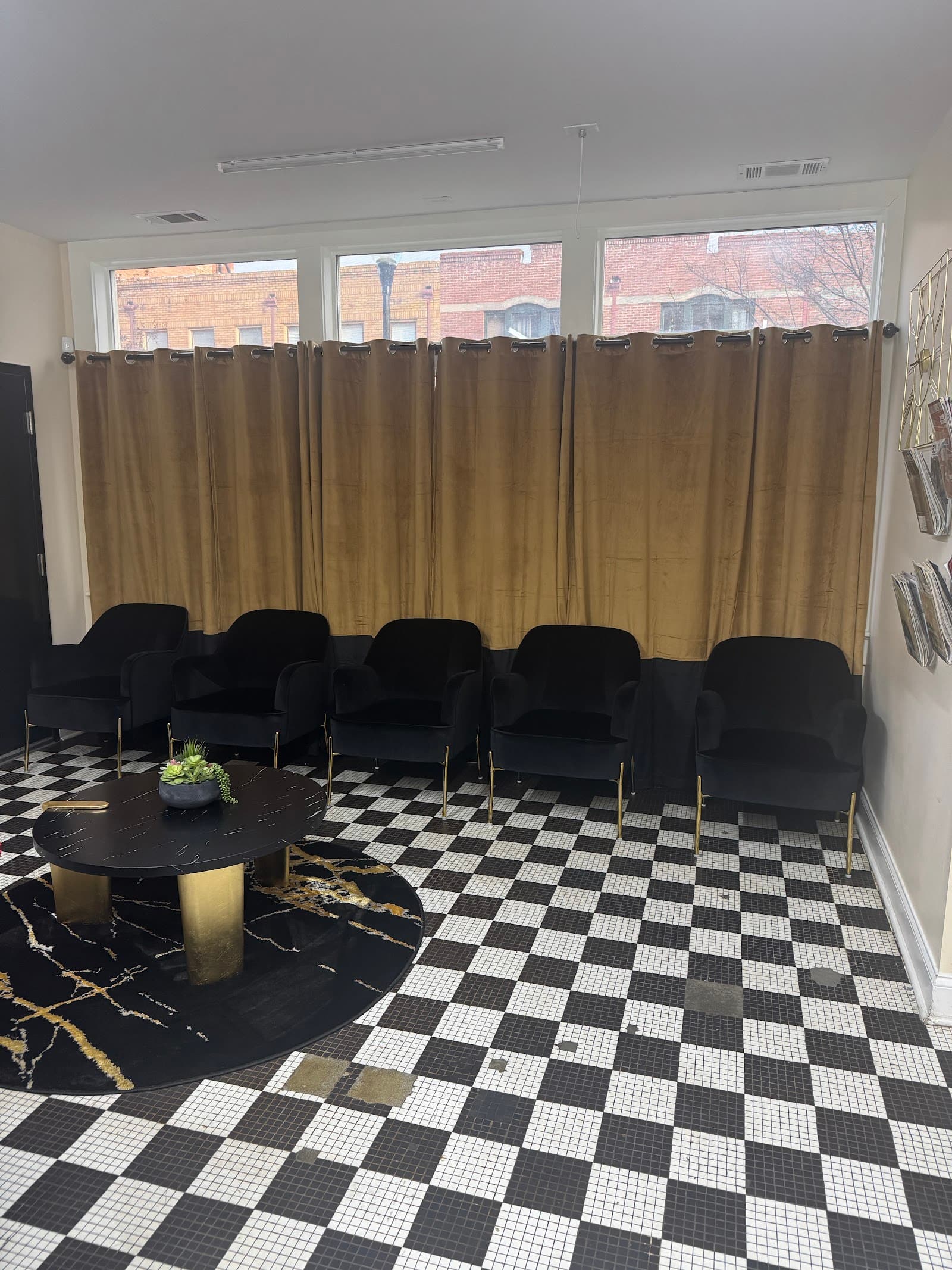 Hands On Chiropractic & Wellness Clinic LLC in Macon, GA Hands On Chiropractic & Wellness Clinic LLC
