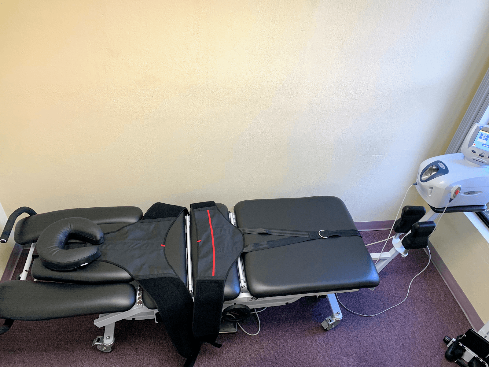 Thousand Oaks Chiropractor - Hans C. Delfo, D.C. in Thousand Oaks, CA Thousand Oaks Chiropractor - Hans C. Delfo, D.C.