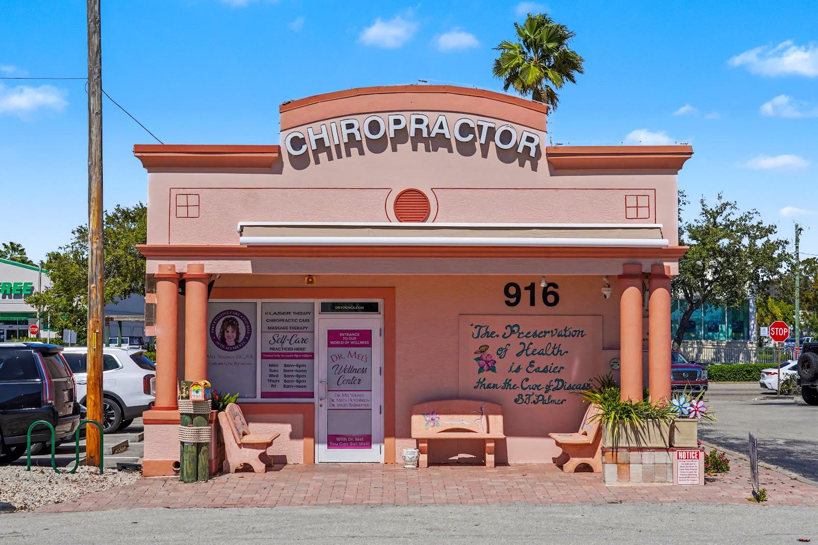 Dr. Mel Youngs Chiropractic in Cape Coral, FL Dr. Mel Youngs Chiropractic