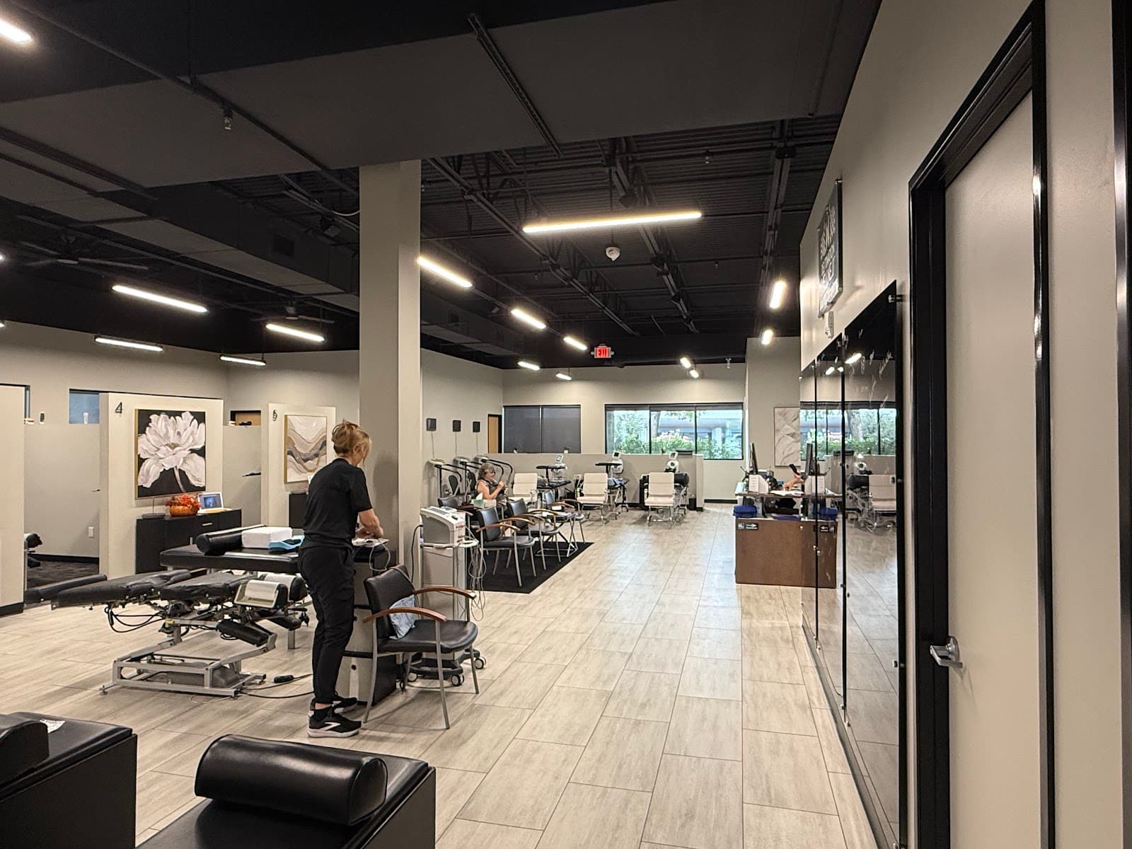 Elite Pain Relief and Wellness in Glendale, AZ Elite Pain Relief and Wellness